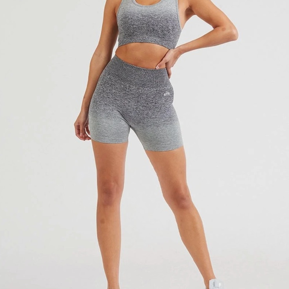 AYBL Pulse Ombré Seamless Shorts - XS - Grey Marl